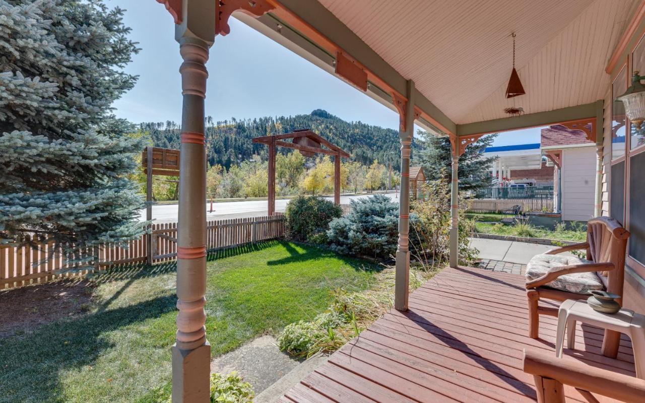 First Deadwood Cottages Екстер'єр фото