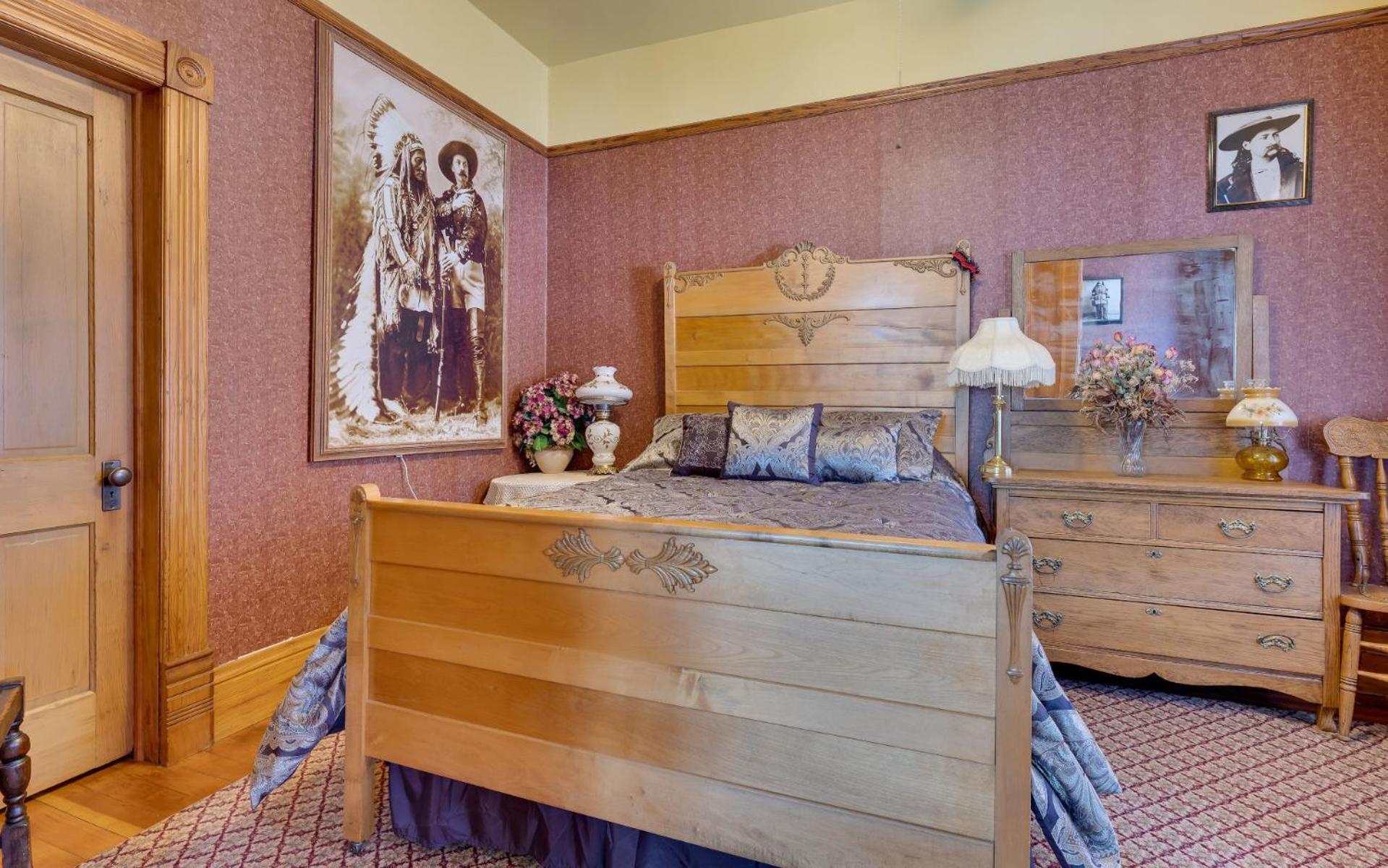 First Deadwood Cottages Номер фото