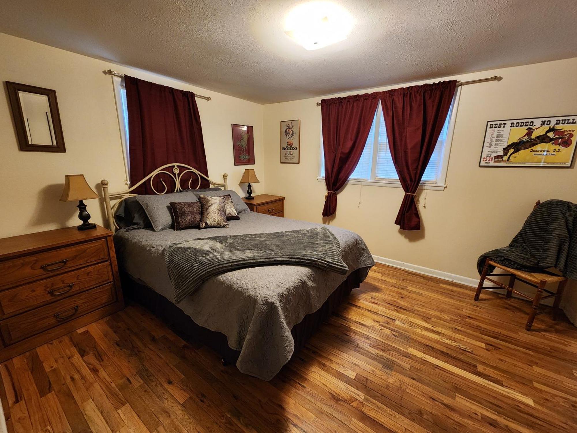 First Deadwood Cottages Екстер'єр фото